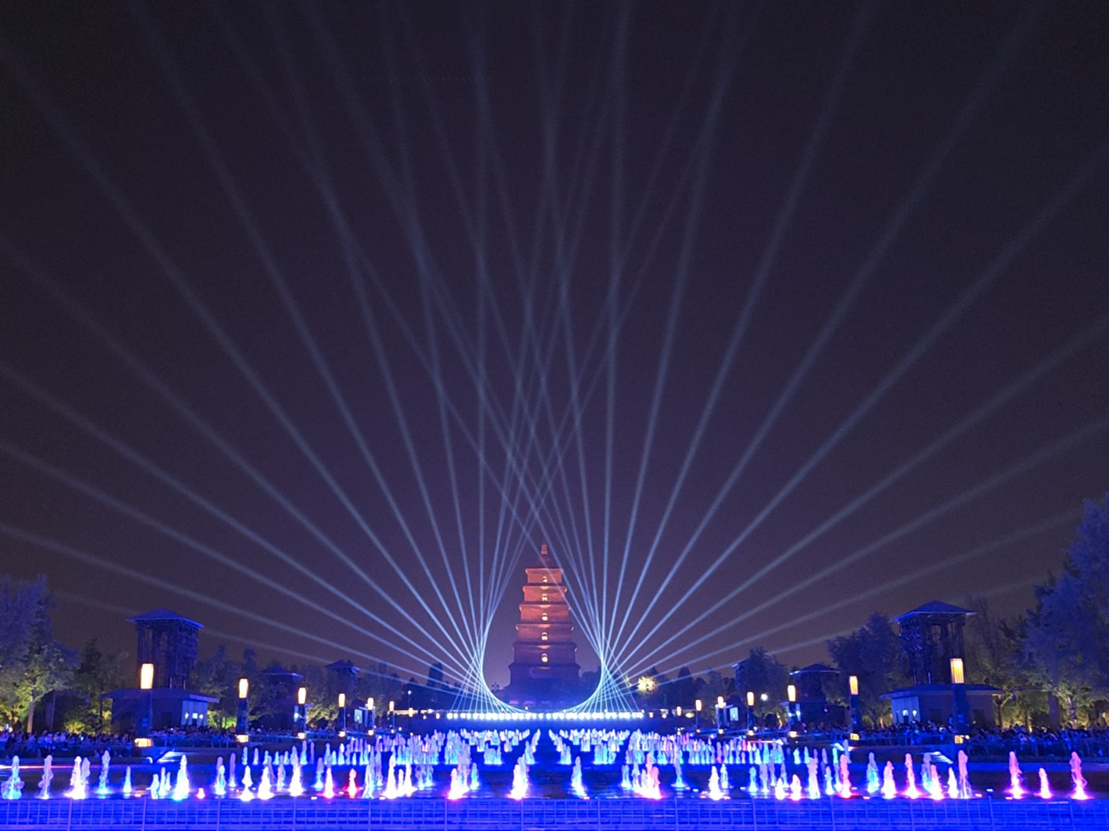 Musical-Fountain-in-North-Square-of-Giant-Wild-Goose-Pagoda1 Musical-Fountain-in-North-Square-of-Giant-Wild-Goose-Pagoda1