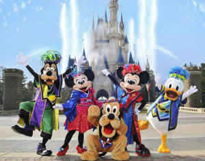Shanghai 4-Day Magic Tour with Disneyland Park from Xi'an by Train
