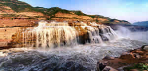Xian Holiday Package: 2-Day Huangdi Mausoleum and Hukou Waterfall Sightseeing Tour