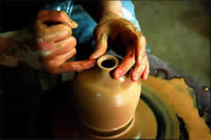 Best of Xian: Private Xian Tour of Fule International Ceramic Art Museum & Pottery-Making Class