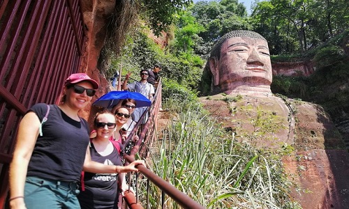 2-Day Chengdu Leshan Buddha & Mt. Emei Tour from Xian by Flight