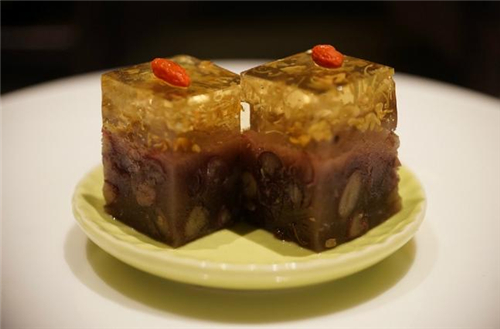 Xian_Private_Tours_Xian_Travel_Guide_Xian_Food_Sweet-scented Osmanthus Cake