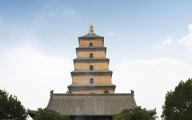 Walk up the Big Wild Goose Pagoda's spiral staircase for an excellent view of Xi'an and countryside. Do this early or late in the day during the tourist season to avoid long waits.