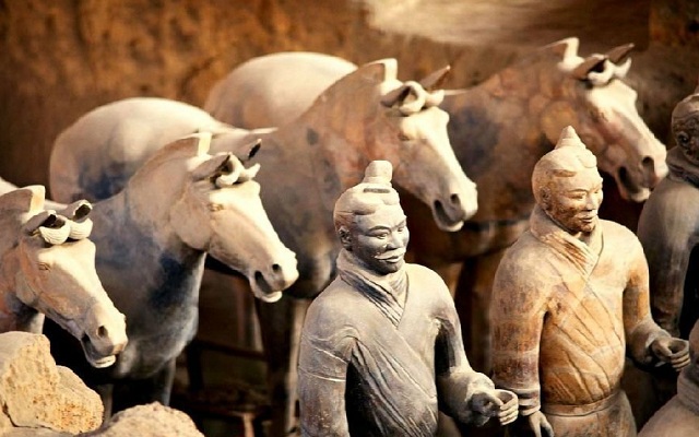 Xian China Silk Road Tour Package with  Qin Terra-cotta Army Museum