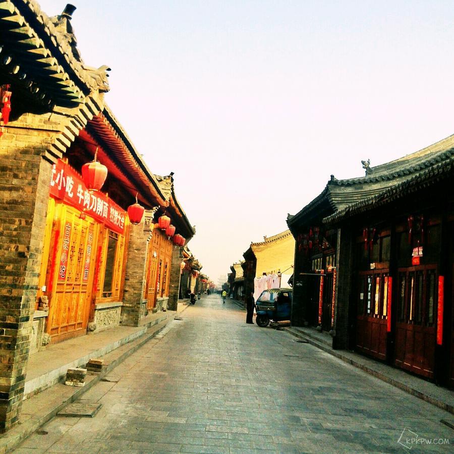 ming_qing_dynasty_street.jpg