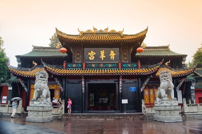 Green-Ram-Taoism-Temple-Sichuan