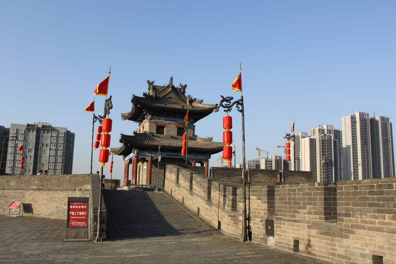 3 days xian beijing private tour by flight with ancient city wall