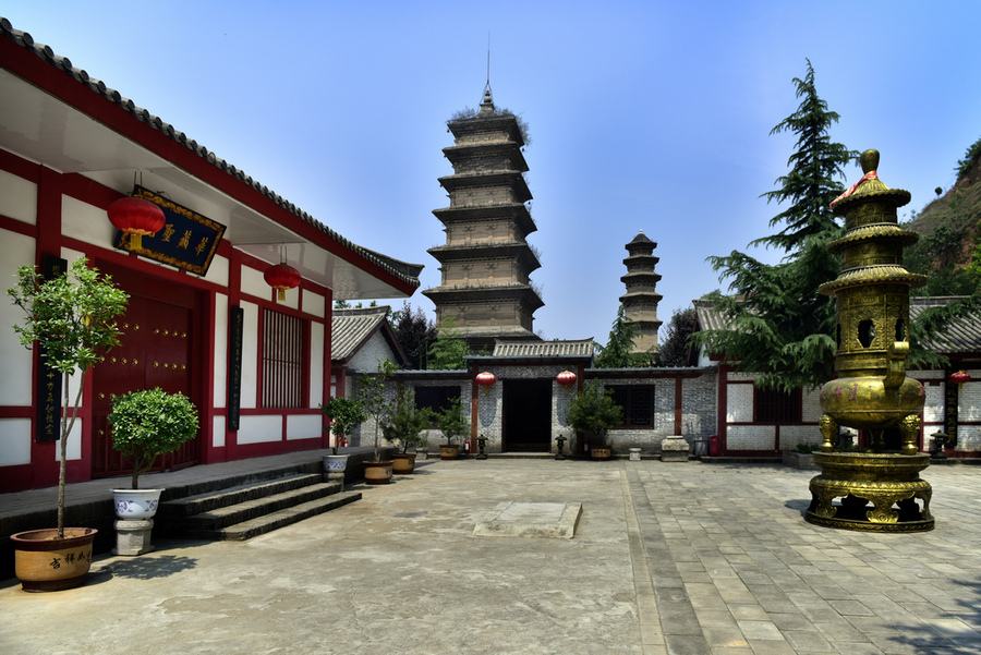 huayan_temple1.jpg