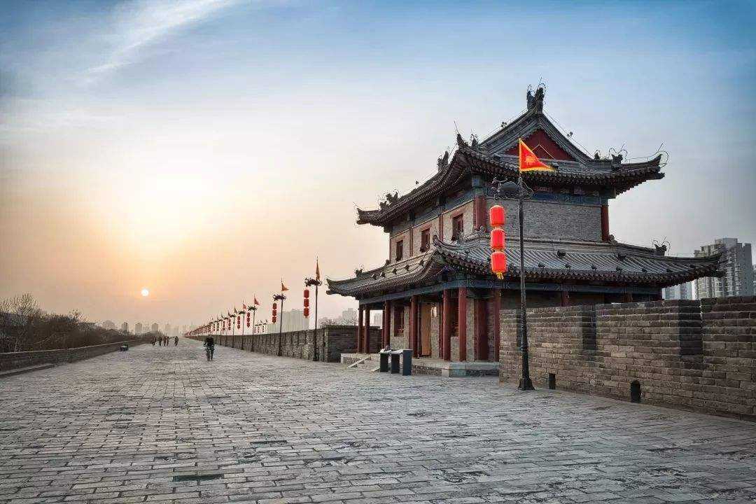 xian_ancient_city_wall.jpg