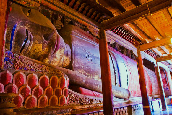 Zhangye Giant Buddha Temple.png