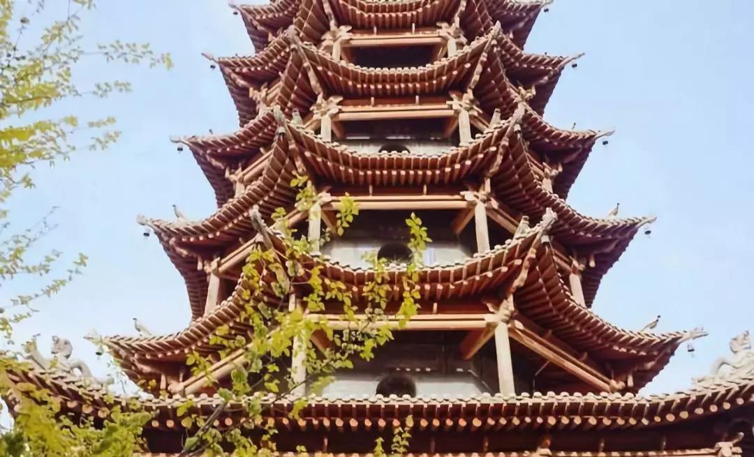 Wooden_Pagoda_Temple_1.jpg