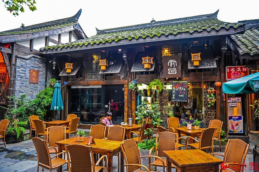 Kuanzhai-Alley-in-Chengdu