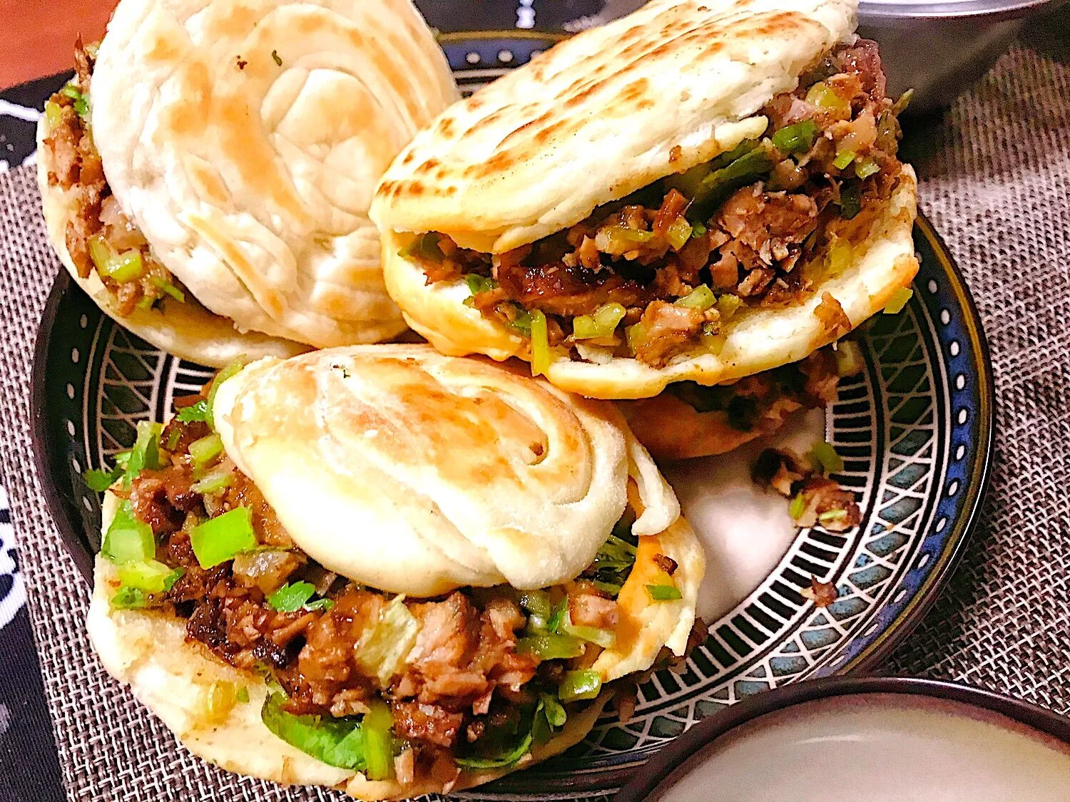 Roujiamo-lamb-stew-with-bread