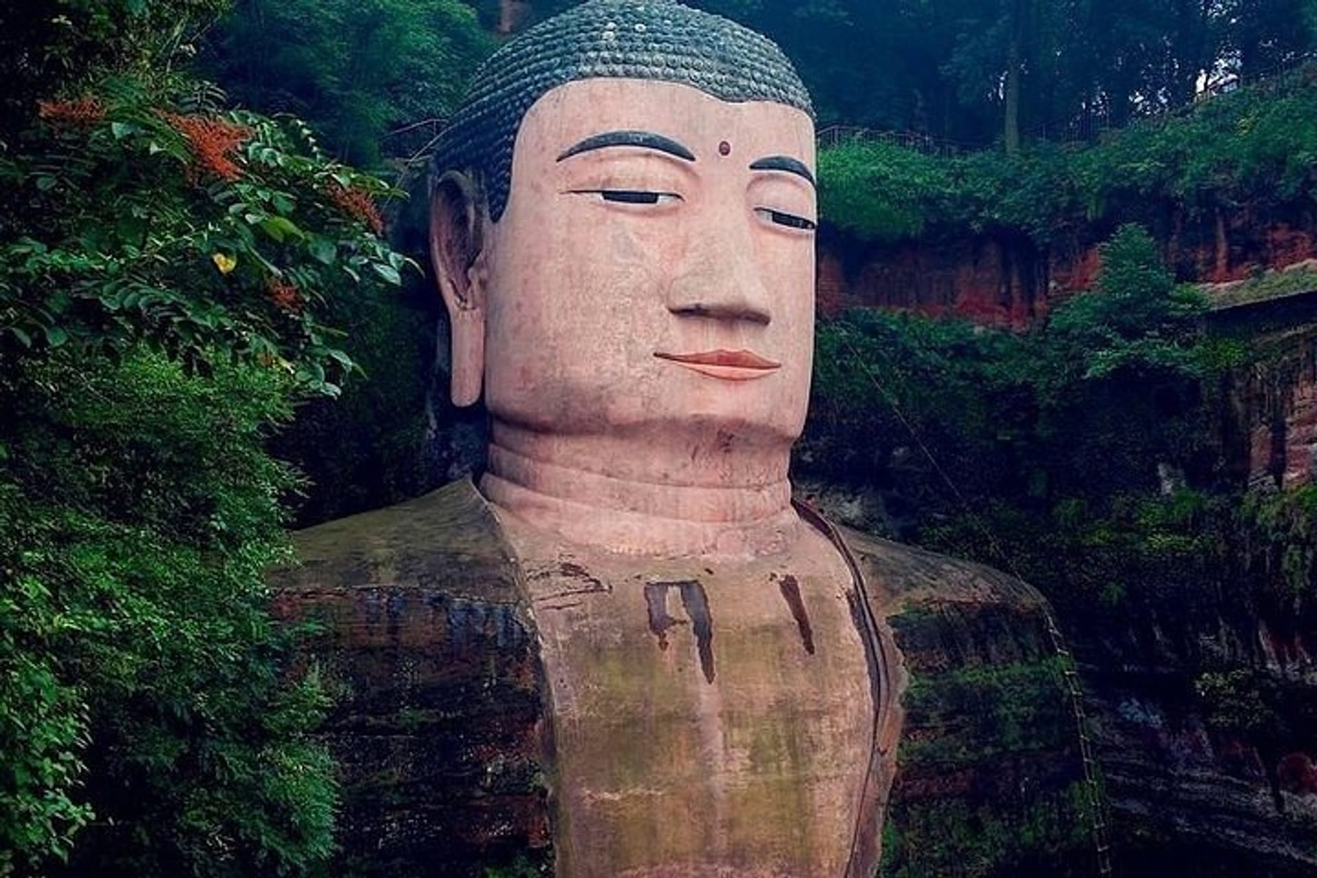 Leshan-Giant-Buddha