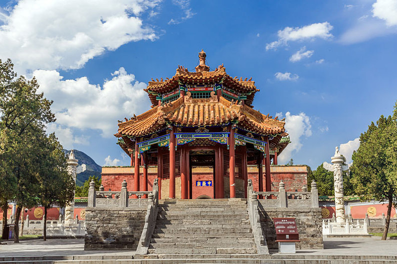 Zhongyue-Temple