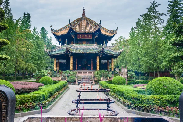 Yangqinggong-temple-chengdu-china