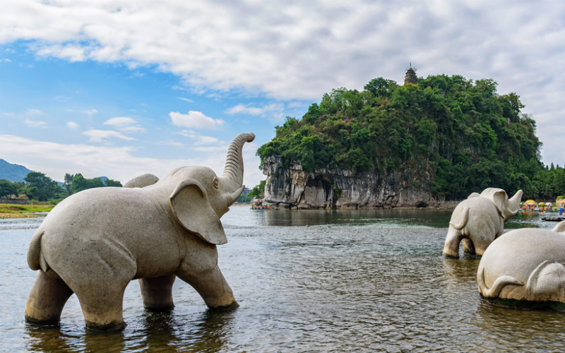 Elephant-Trunk-Hill