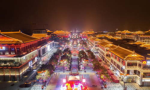 Great-Tang-All-Day-Mall-in-Xian