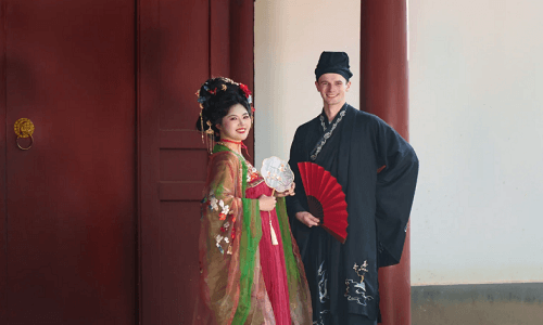 Tang-Dynasty-Costume-Photoshoot-in-Xi'an