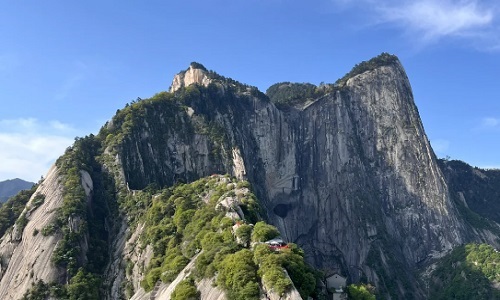 Central-Peak-Huashan