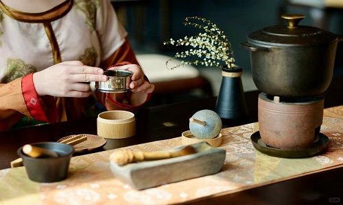 tang-dynasty-tea-ceremony