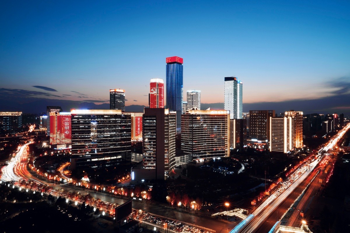 High-Tech-Zone High-Tech-Zone