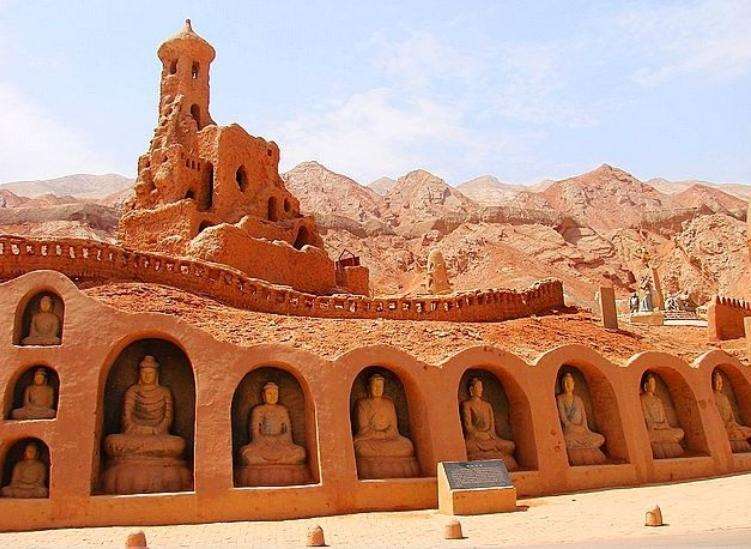 Bezeklik-Thousand-Buddha-Caves-10 Bezeklik-Thousand-Buddha-Caves-10