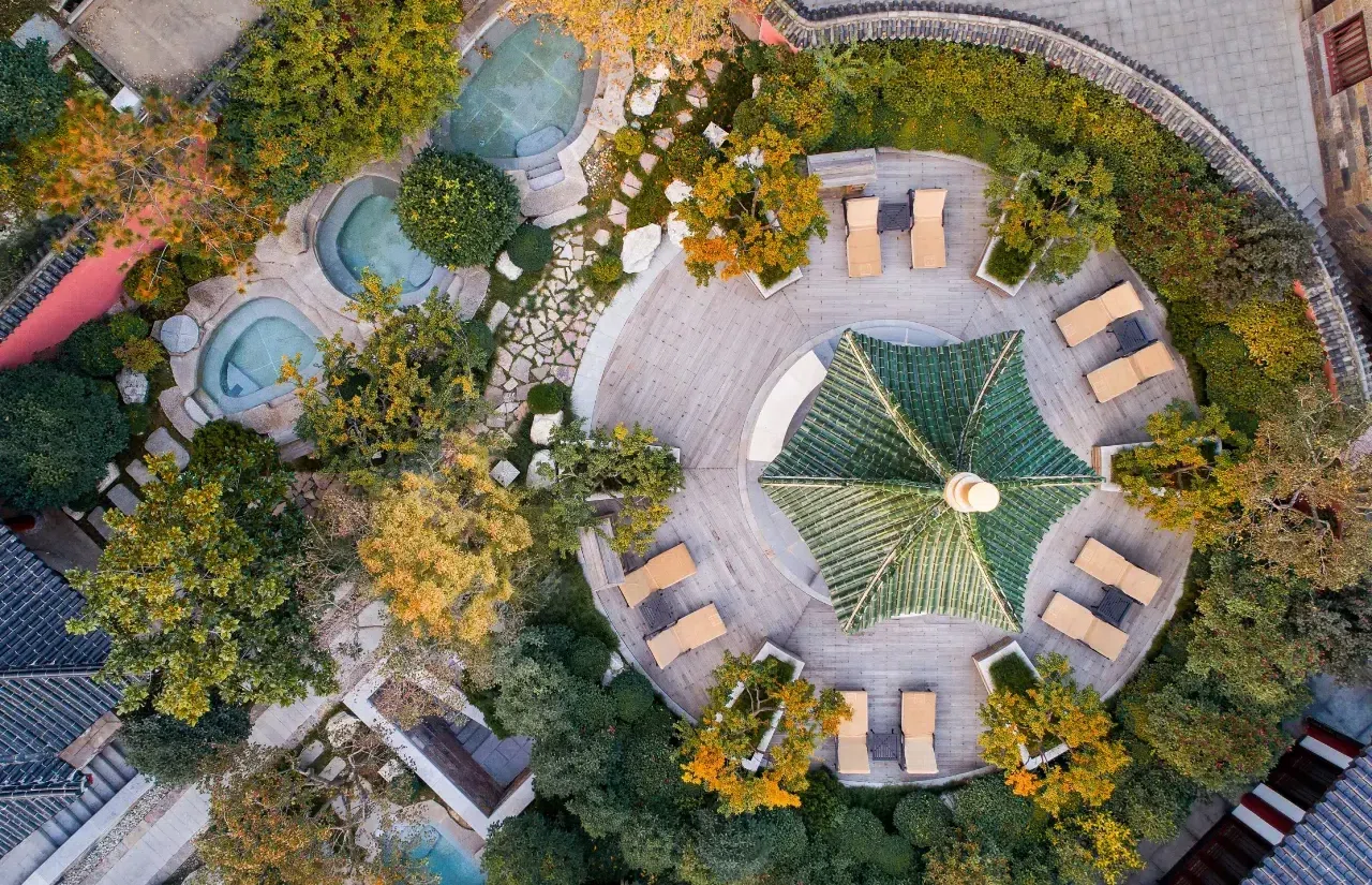 HUAQING-PALACE-RESORT-SPA-01 HUAQING-PALACE-RESORT-SPA-01