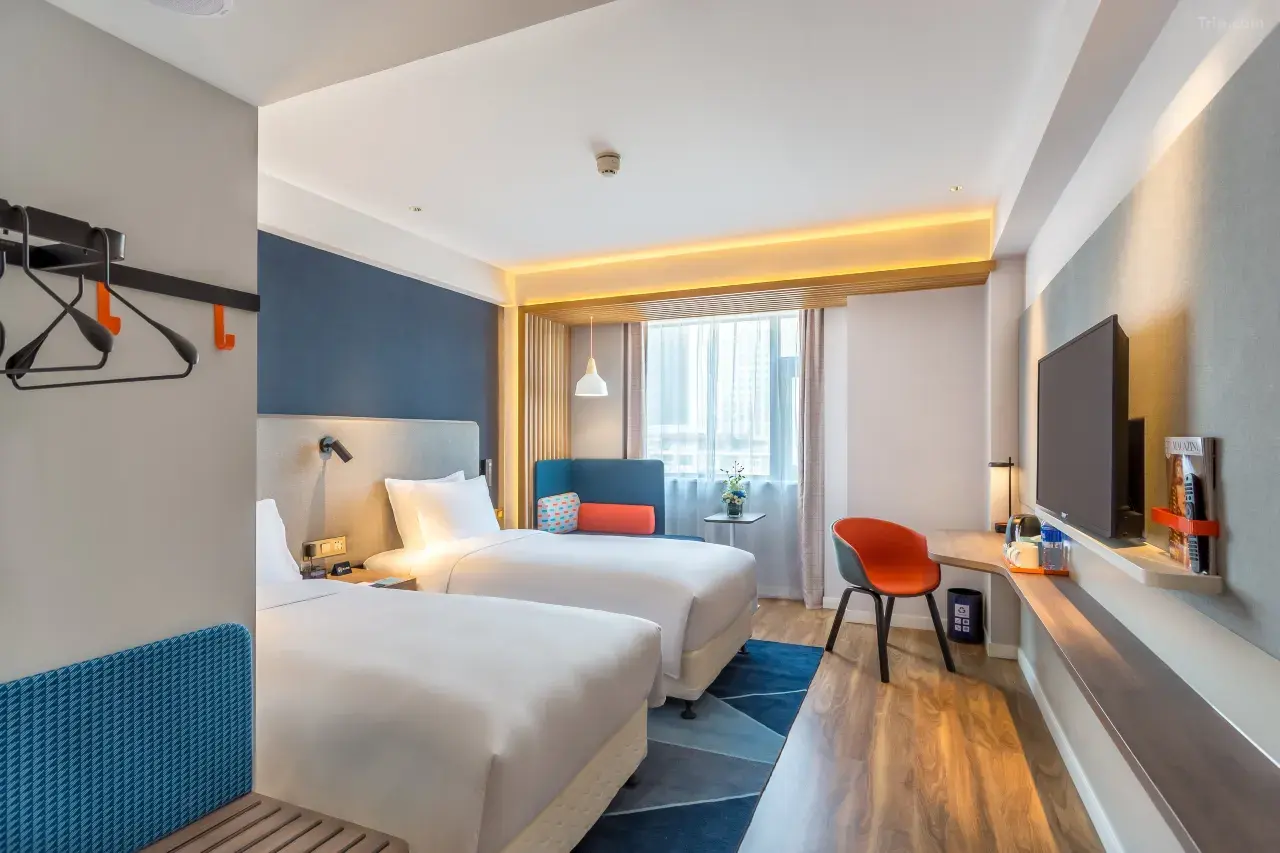 Holiday-Inn-Express-XI'AN-ANCIENT-TOWN-WEST-by-IHG-1 Holiday-Inn-Express-XI'AN-ANCIENT-TOWN-WEST-by-IHG-1
