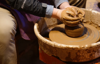 Jade-Carving-and-Porcelain-Making2 Jade-Carving-and-Porcelain-Making2