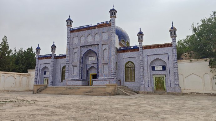 Yusup-Has-Hajip-Mausoleum2 Yusup-Has-Hajip-Mausoleum2