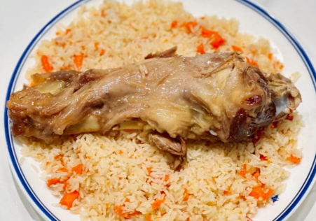 hand-grasped-rice hand-grasped-rice
