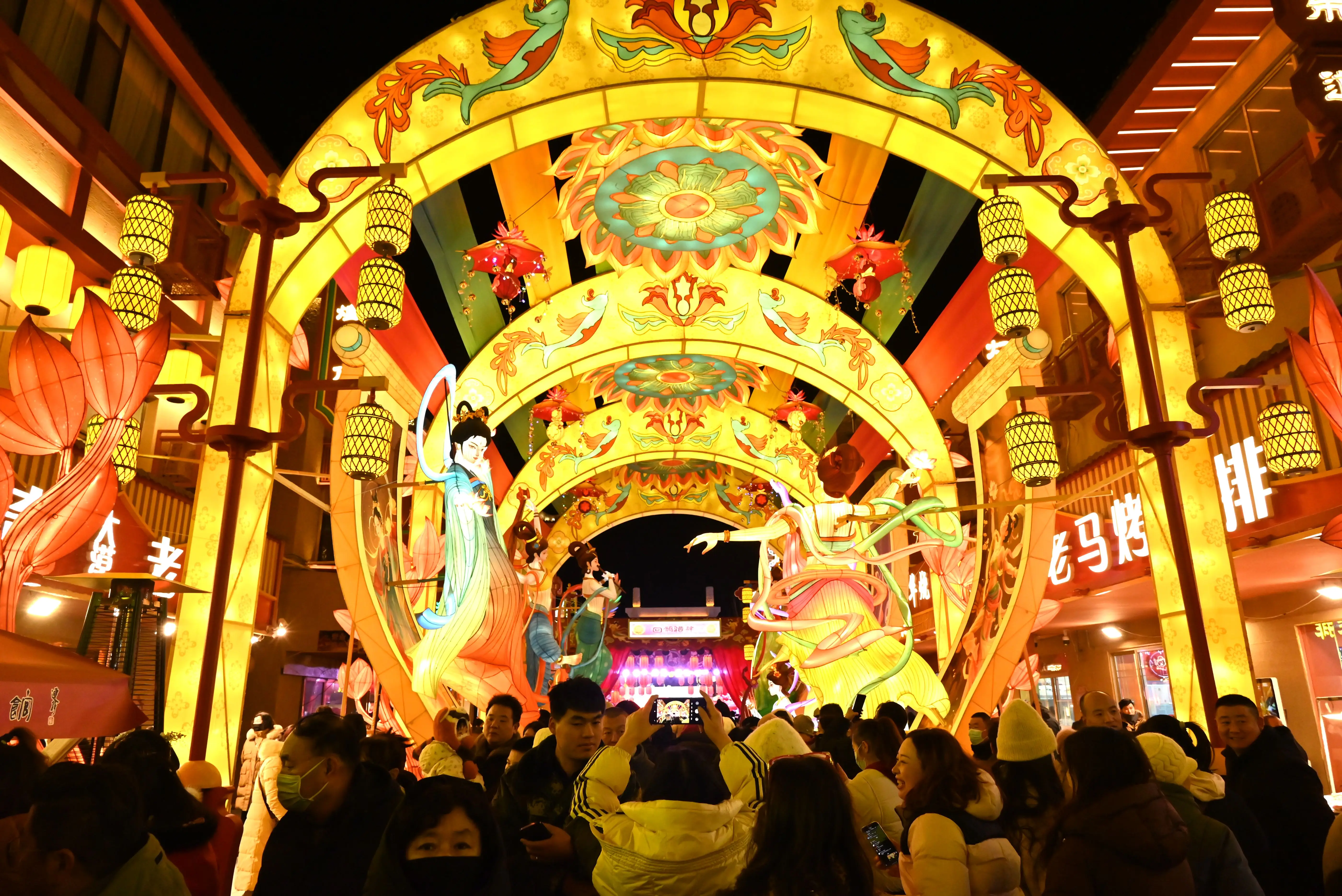 Dunhuang-Lantern-Festival1 Dunhuang-Lantern-Festival1