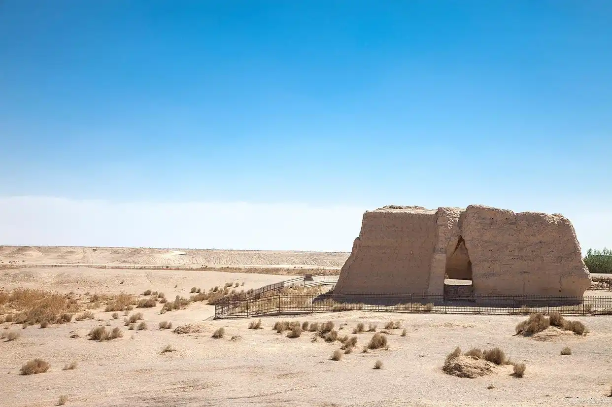 Yumen-Pass-Ruins2 Yumen-Pass-Ruins2