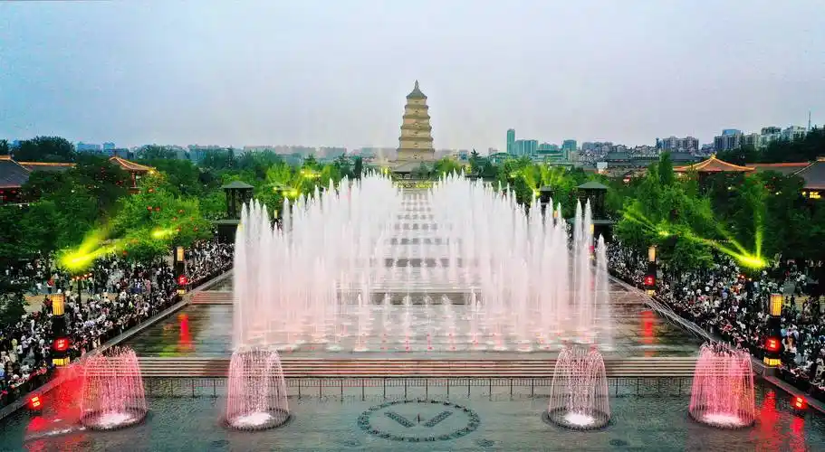 Dayan-Pagoda-North-Square2 Dayan-Pagoda-North-Square2